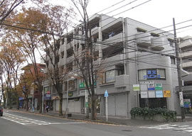 横浜本社
